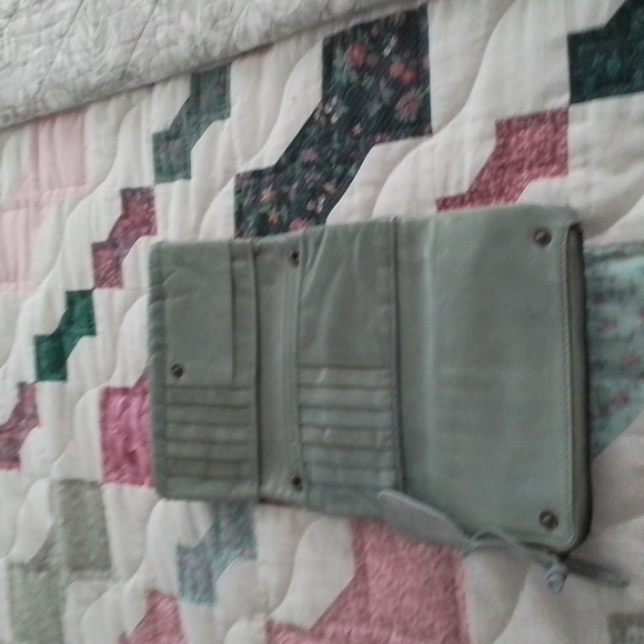 Wallet - Picture 1 of 3